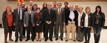 Membres de Súmate amb Artur Mas i Francesc Homs