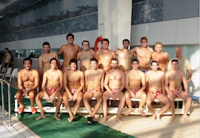 L'equip de Waterpolo del CNI