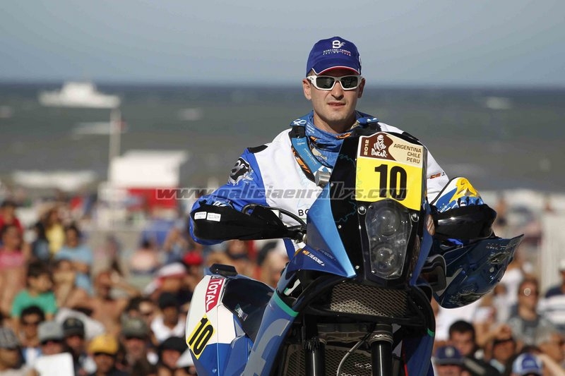 Jordi Viladoms a la sortida del Dakar 2012