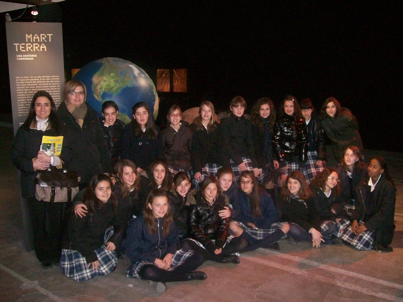 Alumnes de 1r d'ESO del Montclar a l'exposició