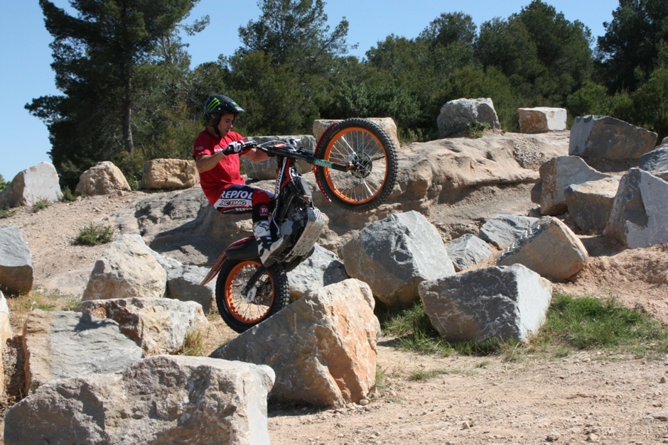 Toni Bou, en un entrenament a Can Claramunt (Piera)