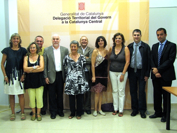 Foto de grup dels signants del conveni / Foto: ACN