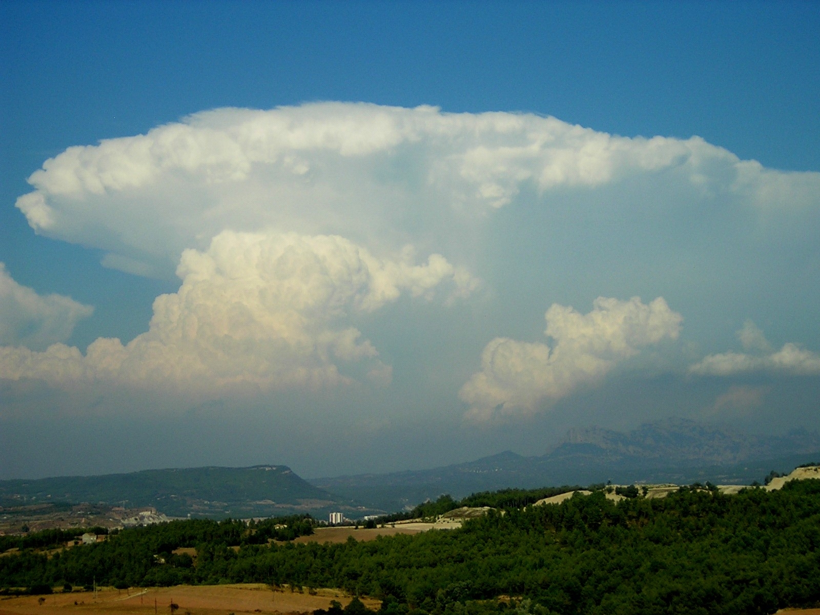 Els núvols seran els protagonistes del seminari que organitza l'Observatori de Pujalt
