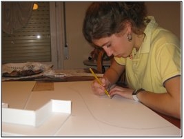 Itzel Monclús durant el procés d'elaboració del treball de recerca