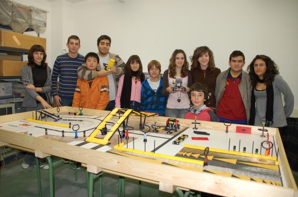 Alumnes de l'IES Pla de les Moreres