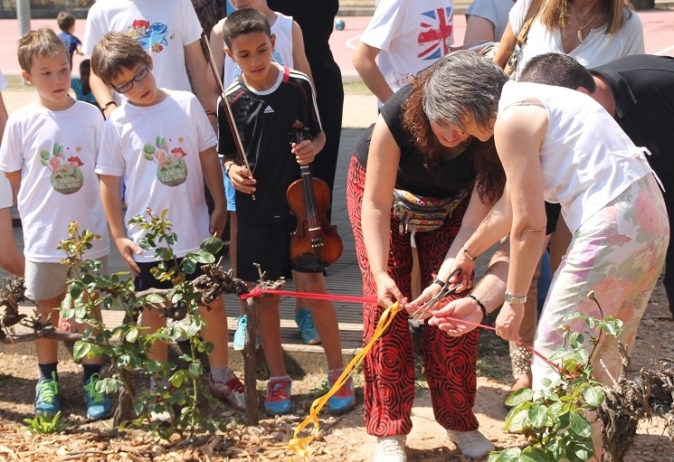 Inauguració de l'Escola del Bosc del Gabriel Castellà, el juny del 2014