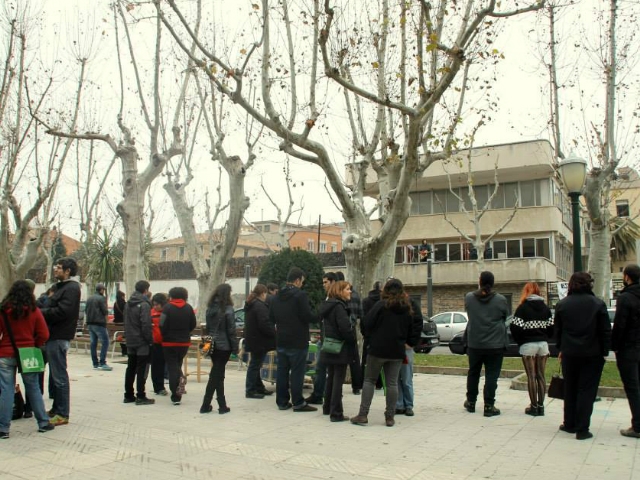 1r dels actes per demanar que no es desallotgi el Casal