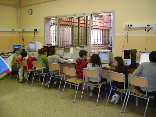 Les famílies amb rendes baixes poden sol·licaitar ajudes