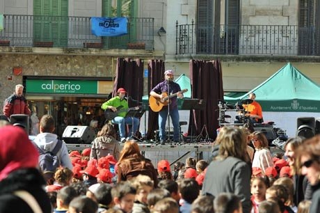 Espectacle la 'Família Fesxup', de Pep Puigdemont. Foto: Xavier Olivé