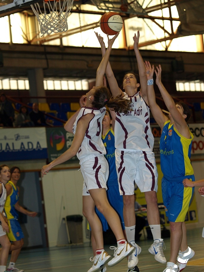 El CBI lluitant per un rebot