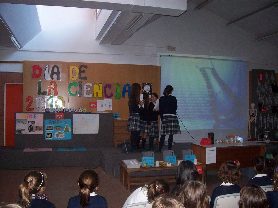 A l'escola Montclar han organitzat activitats entorn la Setmana de la Ciència