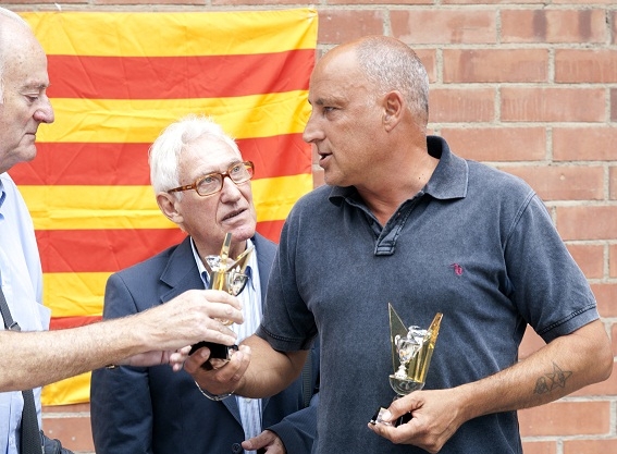 El president del club, Miguel Vivar, va recollir els guardons