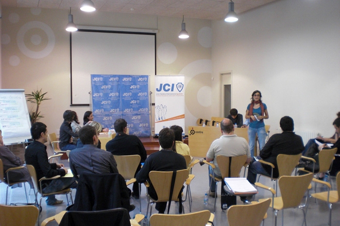 Formació i concurs d'oratòria