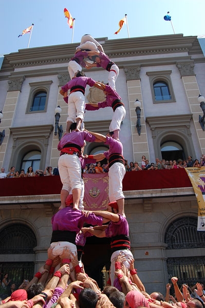 L'anxaneta fa l'aleta al 3 de 7 aixecat per sota