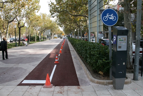 Imatge del nou carril bici del Passeig Verdaguer d'Igualada / Foto: S.T.