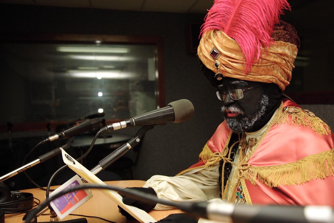 El patge Faruk parla per la ràdio fins aquest dimecres