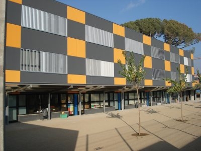 Un dels centres afectats pel servei, CEIP Les Flandes