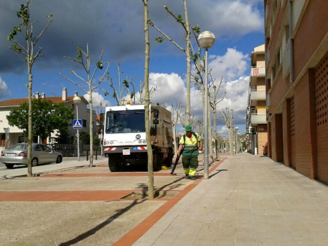 Brigada de neteja de l'Ajuntament d'Igualada