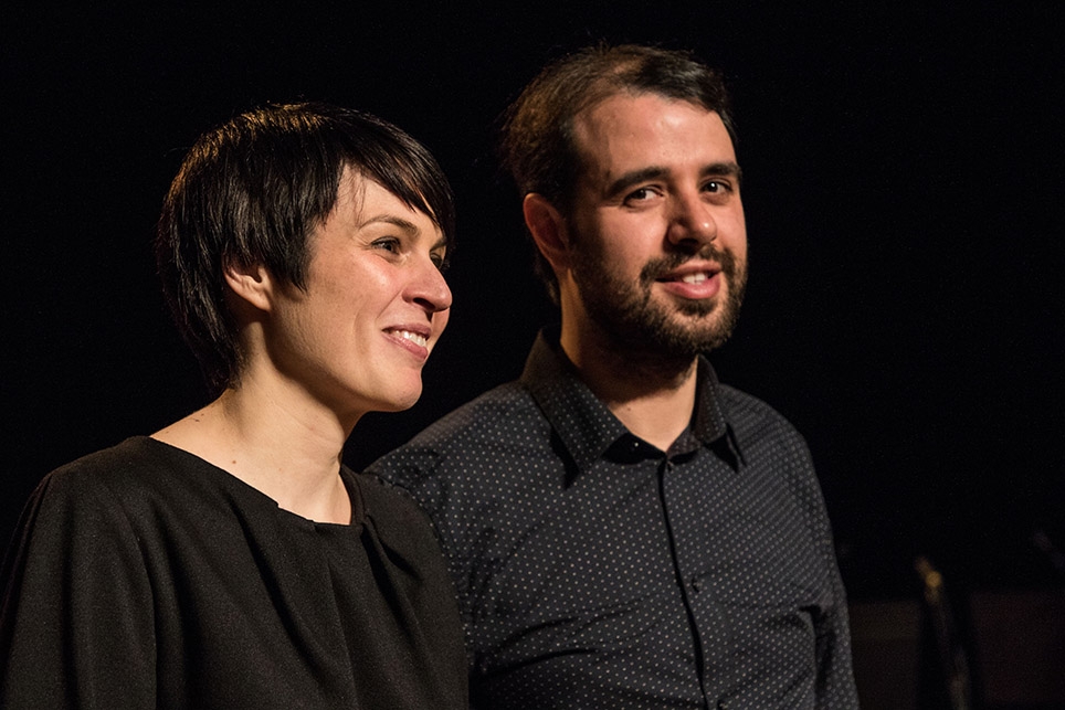 Anna Roig i Àlex Cassanyes al concert de Vulanova i la Geltrú del passat 9 de febrer (Foto: Ray Molinari)