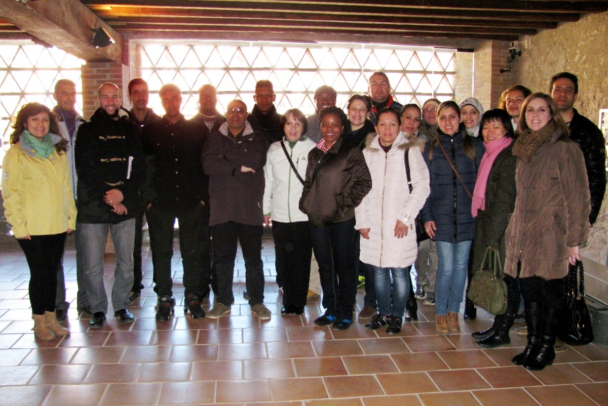 Foto de família dels participants en el curs