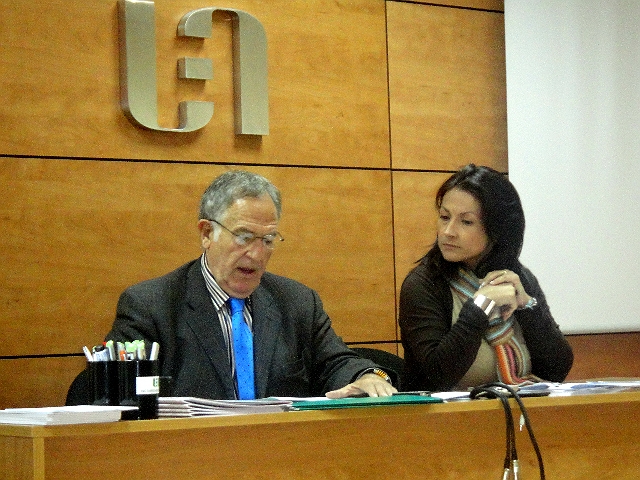 Ramon Felip i Paula Arias durant la roda de premsa de presentació