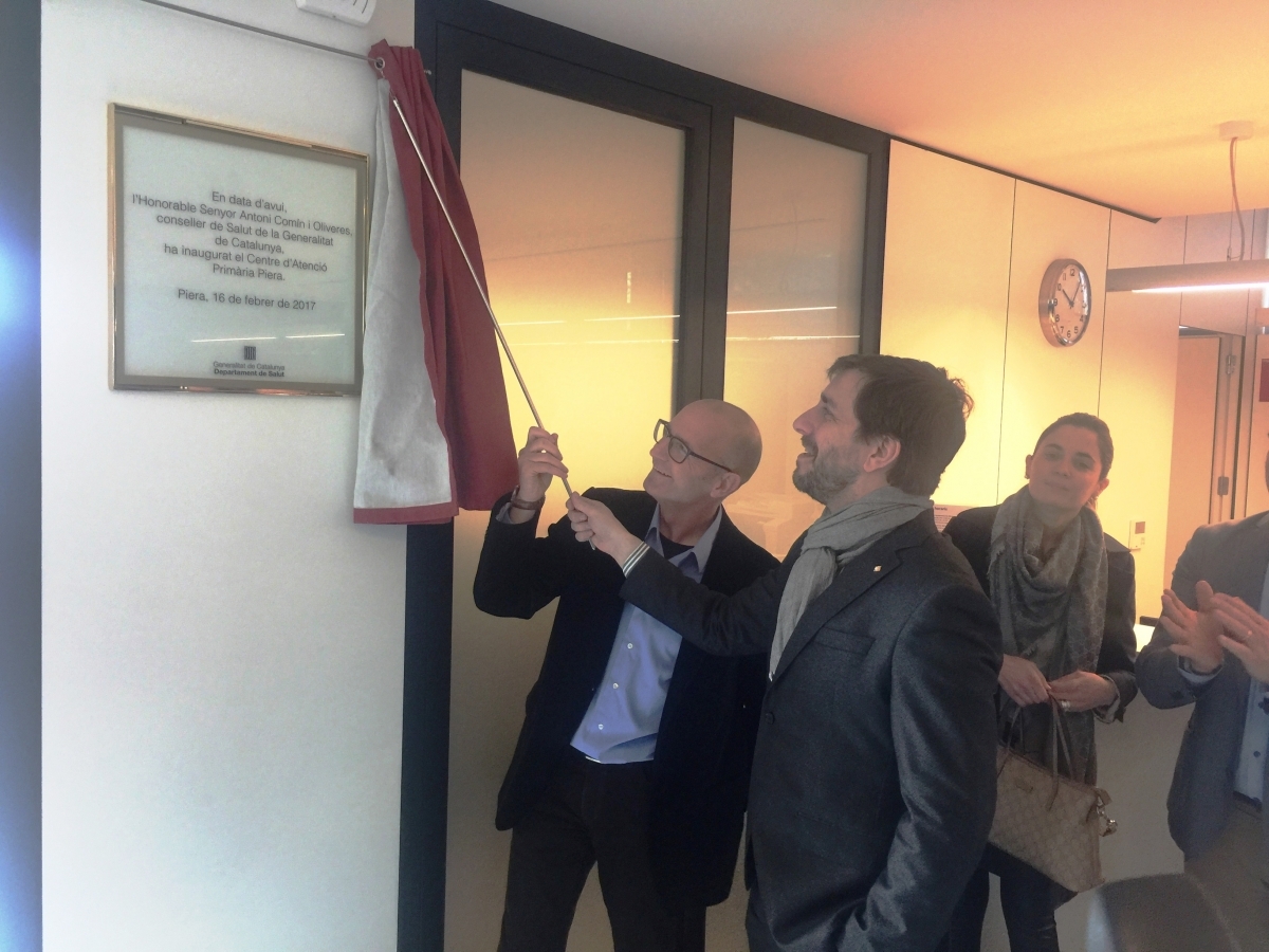 Jordi Madrid, esquerra, i Toni Comin, en la inauguraci&oacute; aquest dijous