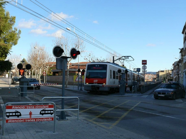 Pas a nivell dels Ferrocarrils de la Generalitat a Igualada