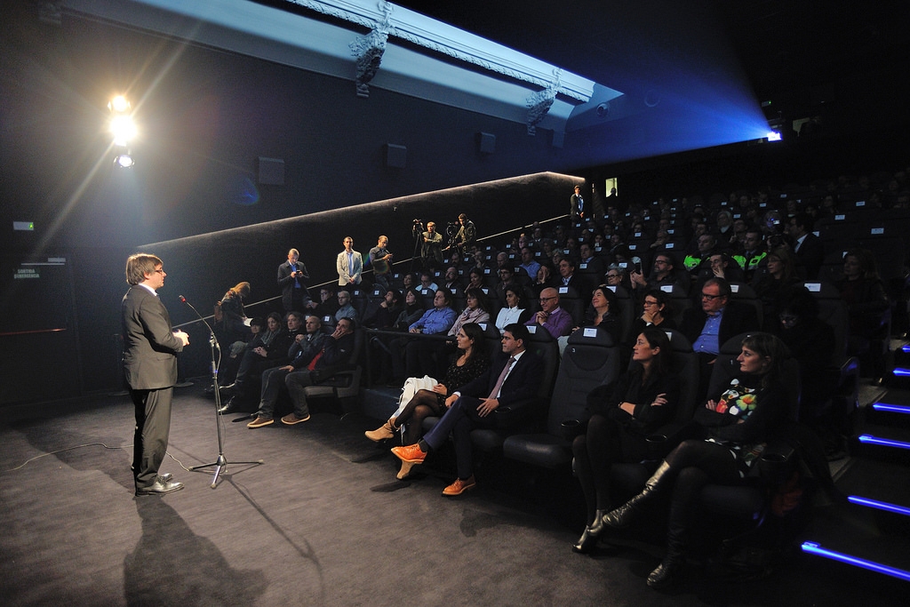 Puigdemont va dirigir un discurs als assistents a l'acte d'inauguració.