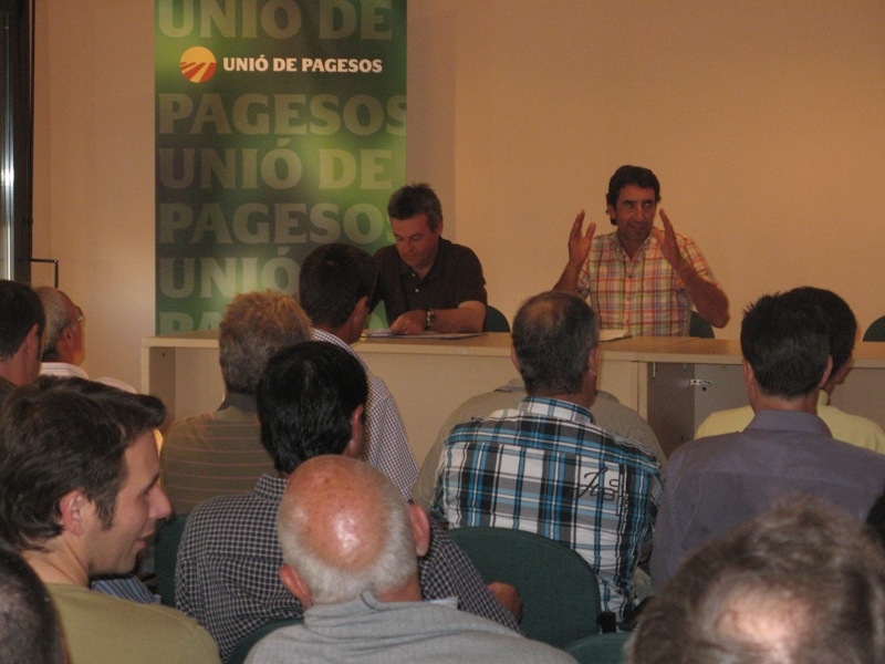 L'assemblea, al Casal de Calaf