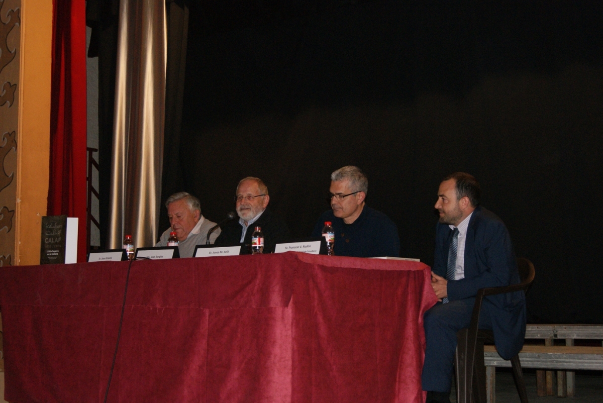 Presentació del llibre En el marc de la celebració del Mil·lenari, dijous passat la Unió Calafina va acollir la presentació del llibre 