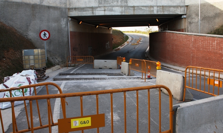 Obres sota el pas del tren