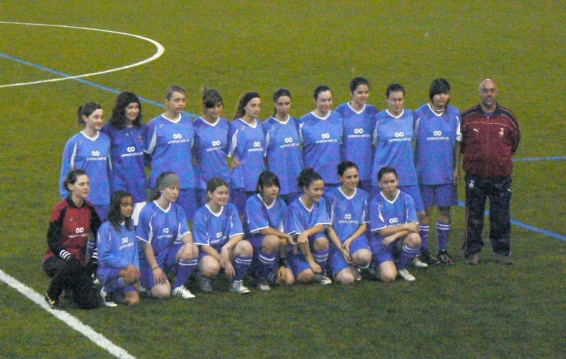 L'equip femení de l'UE Calaf