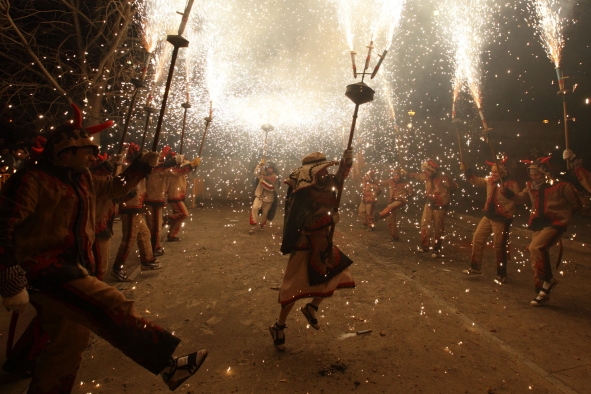 Diables petits d'Igualada. Foto de Santi Carbonell