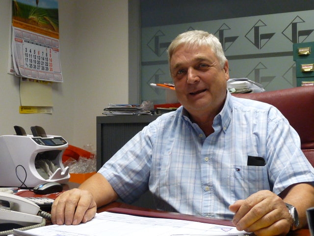 Ton Alemany al seu despatx