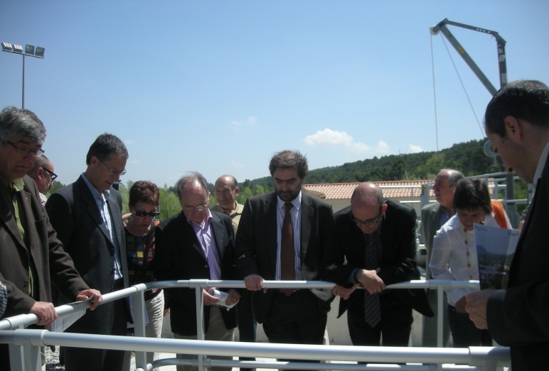 Les autoritats van visitar la nova depuradora