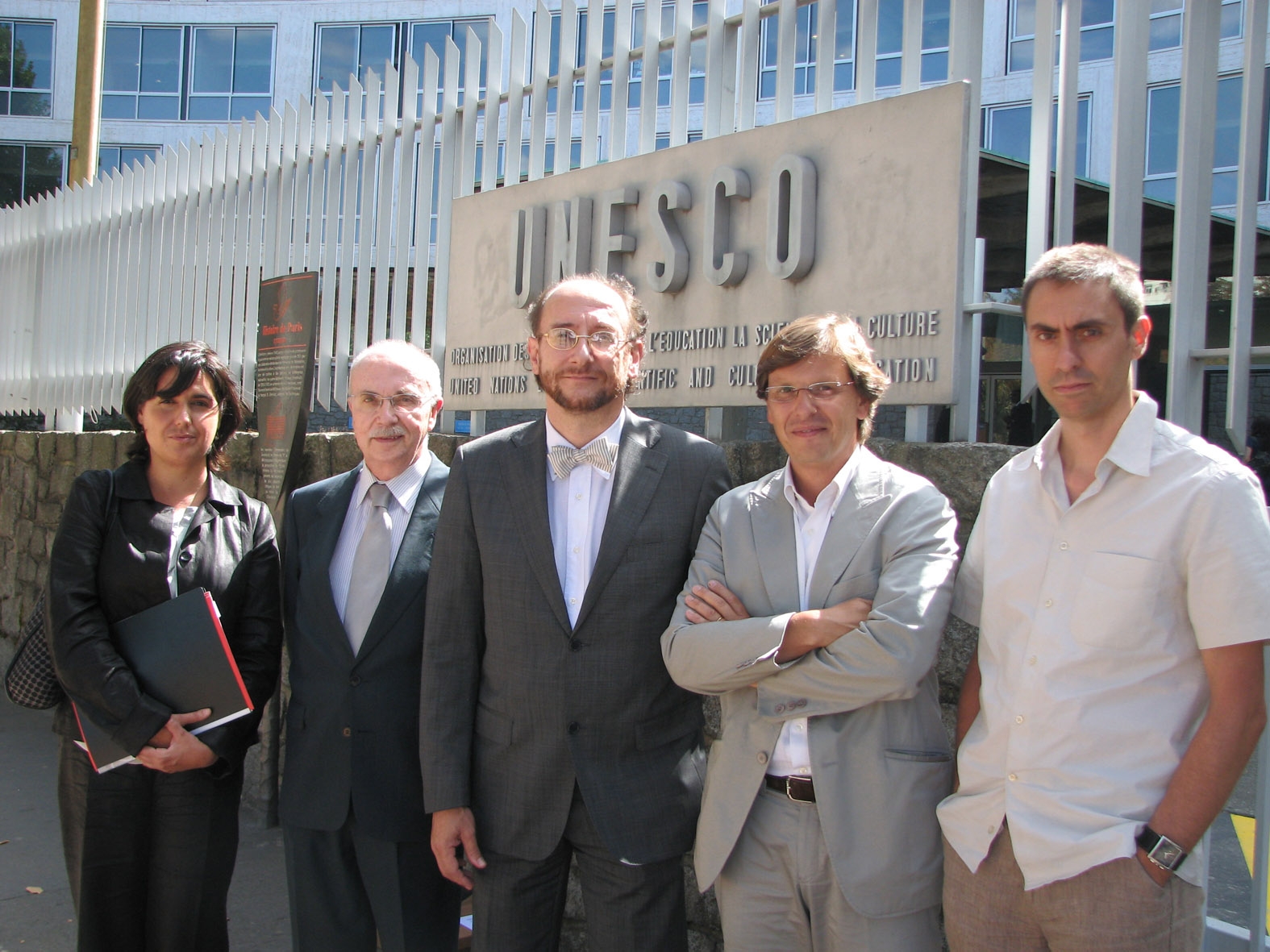 La delegació que ha presentat la candidatura - foto: ACN