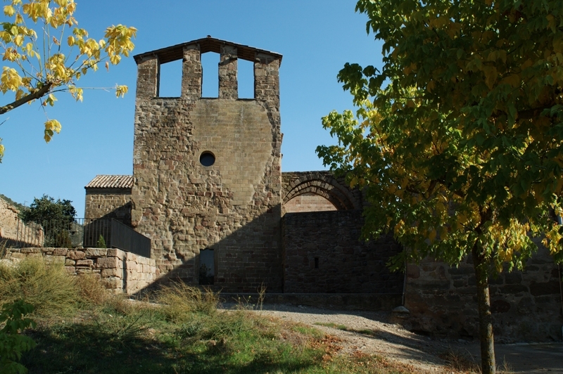 El Priorat va ser fundat el segle XI
