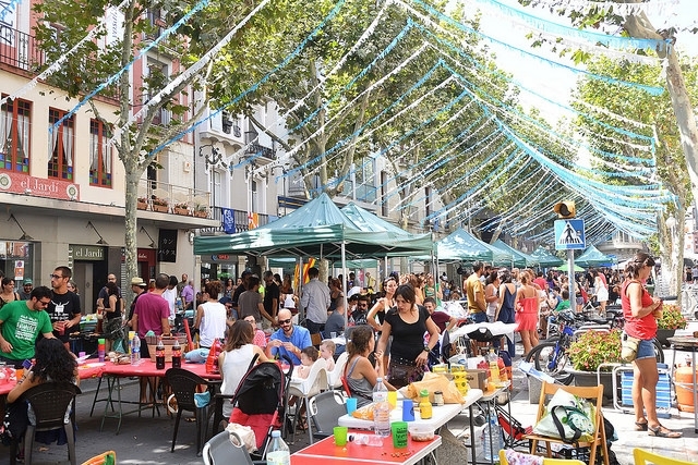 Fes-ta el Dinar, la Cercavila i la Processó, el Cercanit i l ...