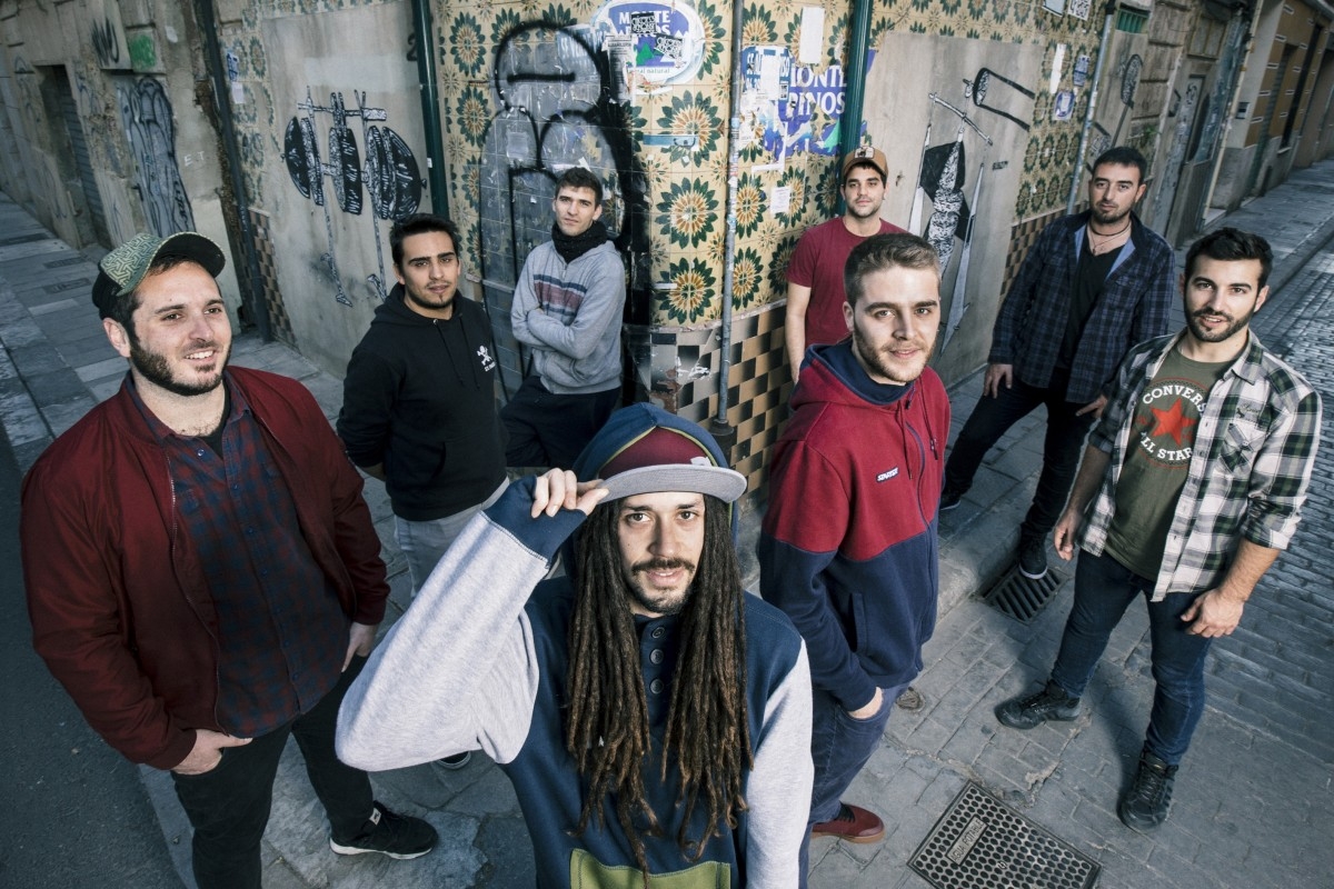 Auxili. Arxiu An&ograve;lia.