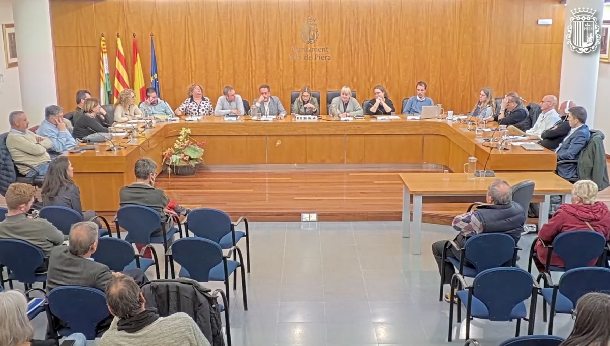 Ple del mes de novembre. Ajuntament de Piera.