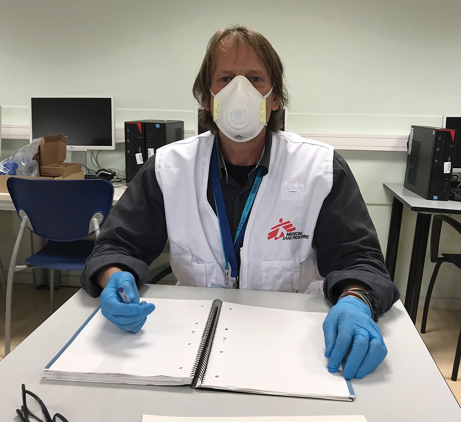 En David Rigau , al CAP Ania en el punt àlgid de la crisi, el passat mes de març.