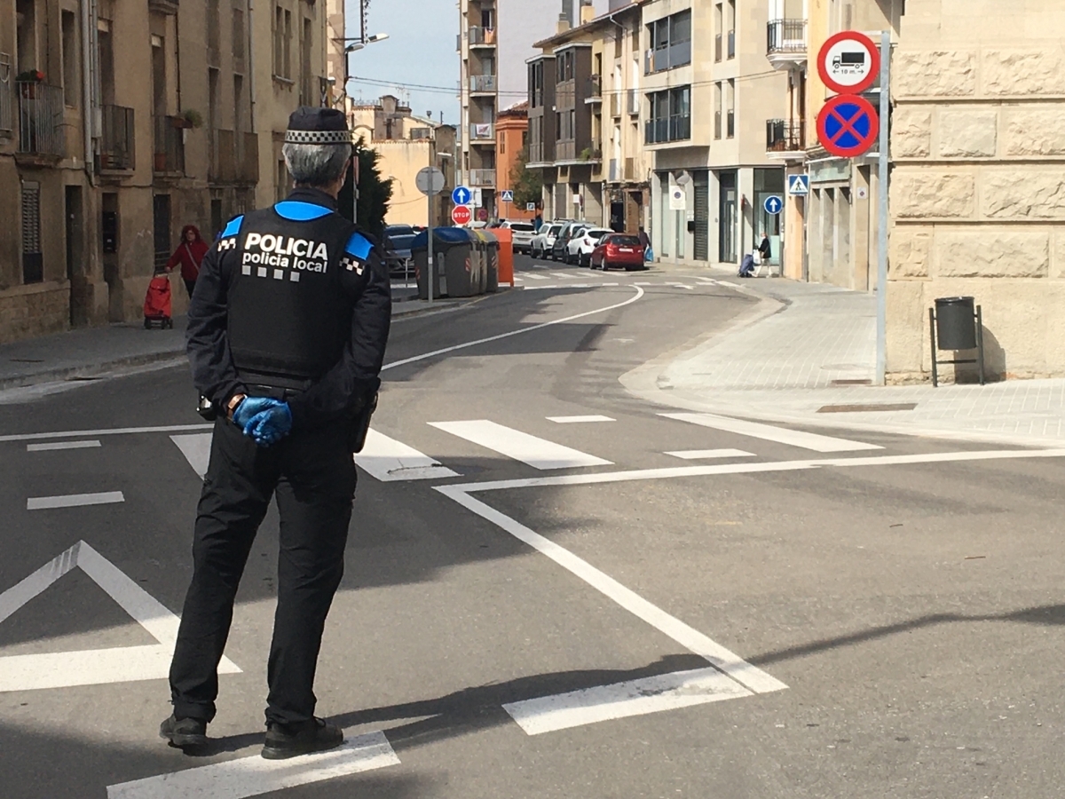 Un agent de la Policia Local d'Igualada (TCM/AnoiaDiari)