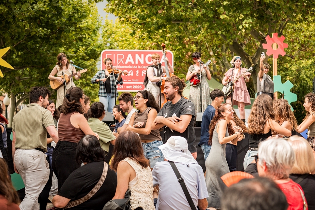 Concert a la FirAnoia. FirAnoia.