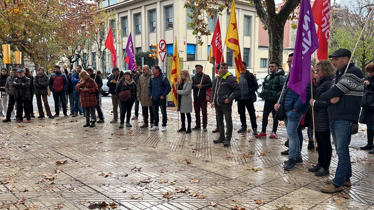 Concentració de suport als jutjats d'Igualada (Mar Martí / ACN)