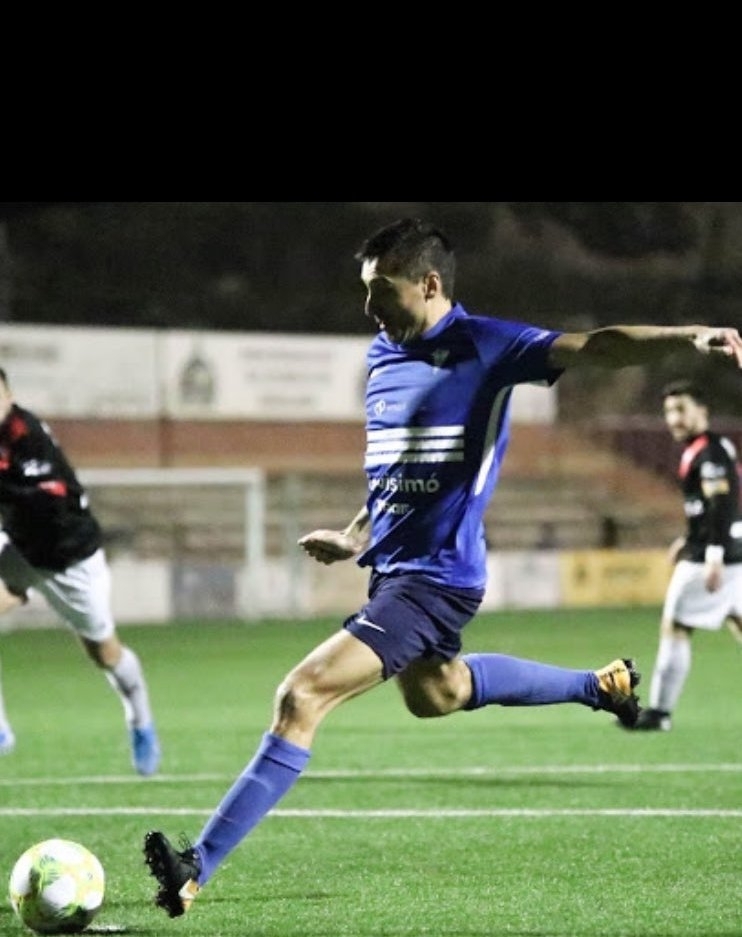 Triguero, a punt de llançar el penal que va derivar en el gol