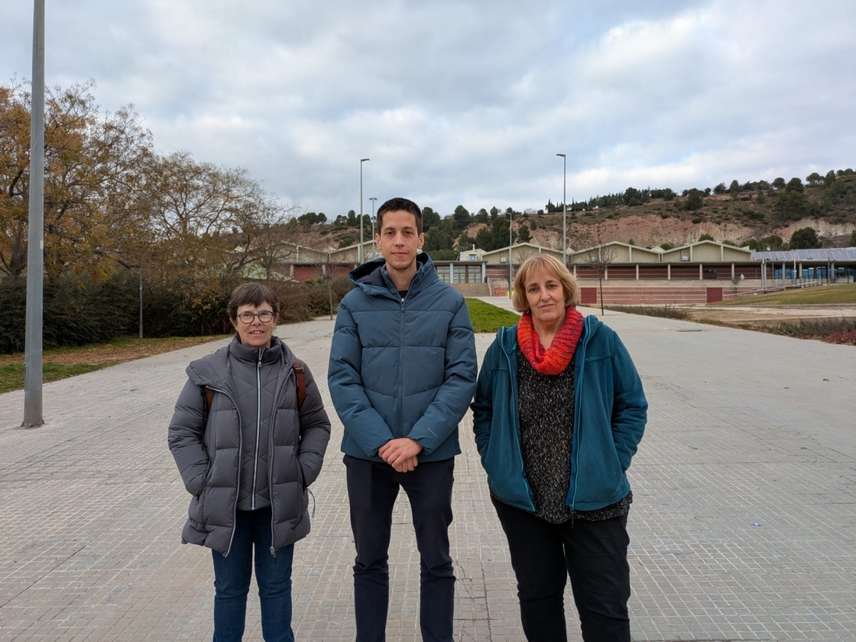 Poble Actiu després de la roda de premsa. Poble Actiu.