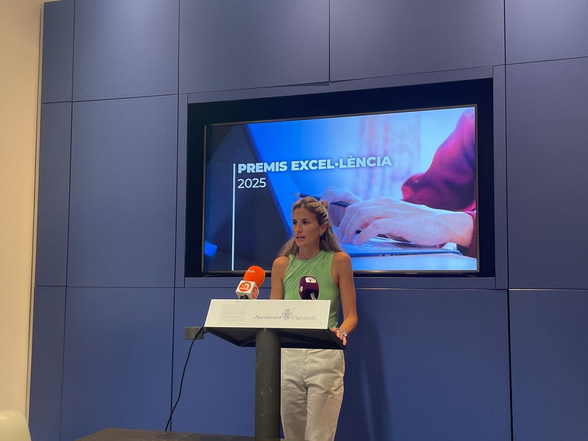 Carlota Carner presentant la convocatòria. Marc Soler.