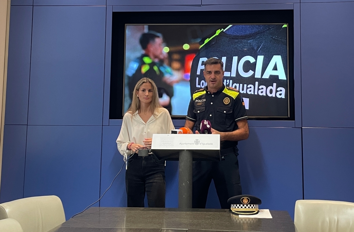 Carner i Riba durant la compareixença. Marc Soler.