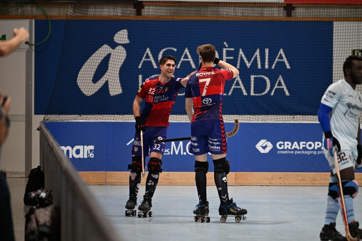 Marc Carol en una celebració amb Marc Rouzé. Xavi Garcia. IHC.
