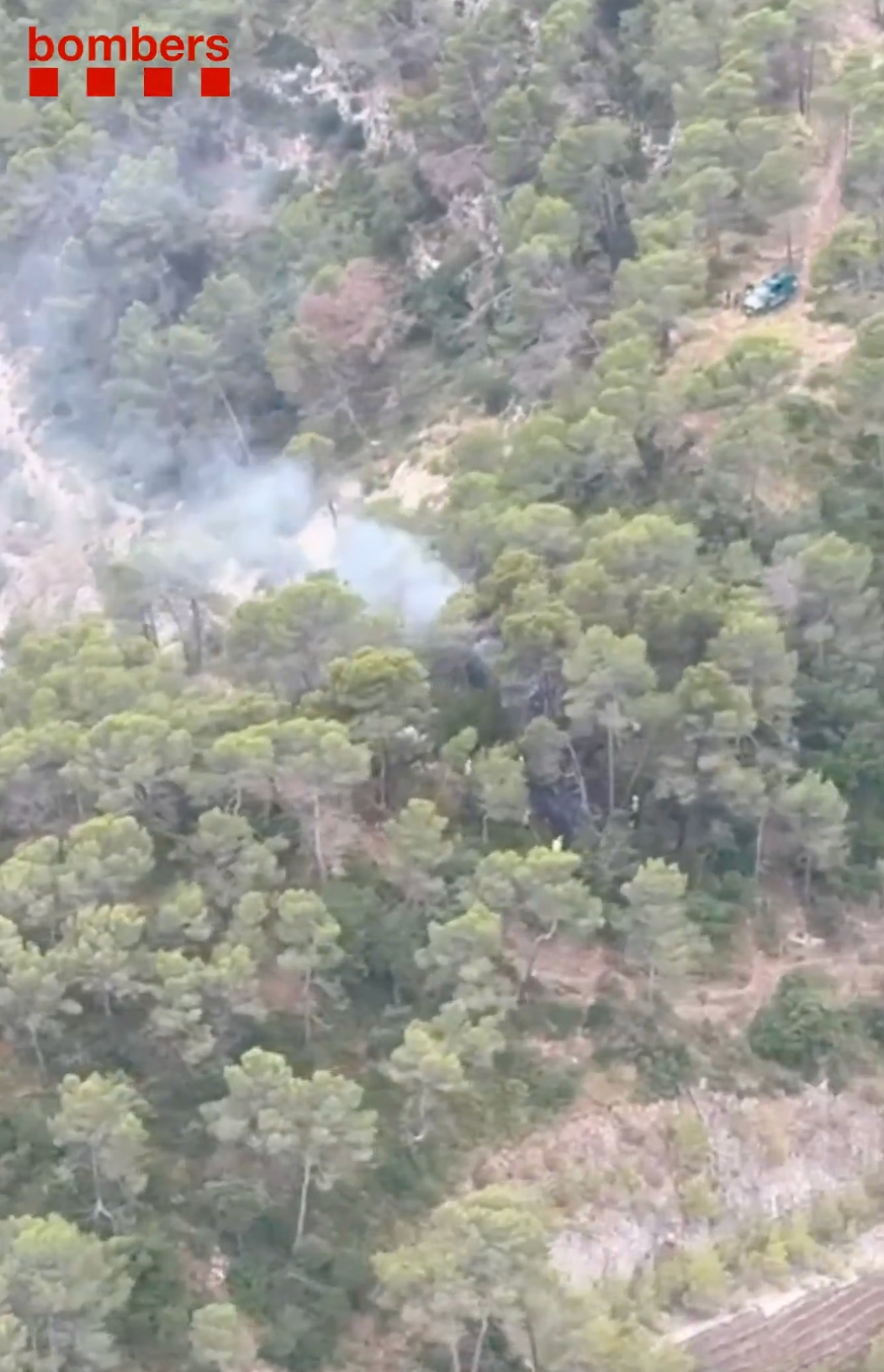 Imatge aèria del foc. Bombers de la Generalitat de Catalunya.